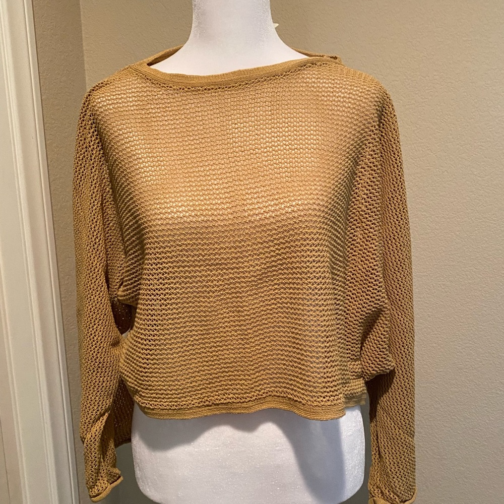 Tan layer sweater Sz LG